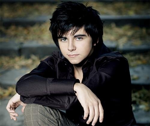 “An angel” дууны эзэн Declan Монголд айлчилна